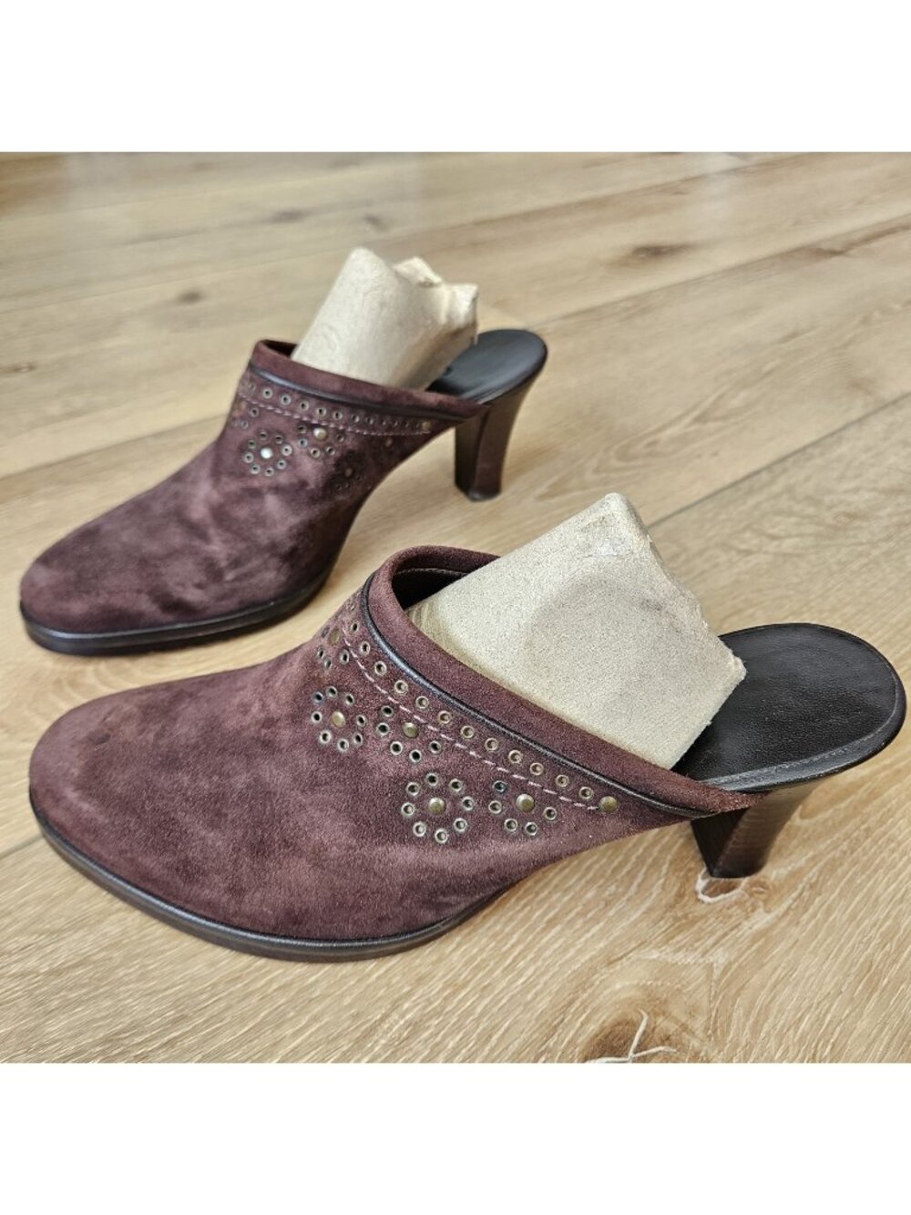 Cole Haan Mule Leather Slip On Heels Brown Suede Size 8 B Stud Grommet Boho